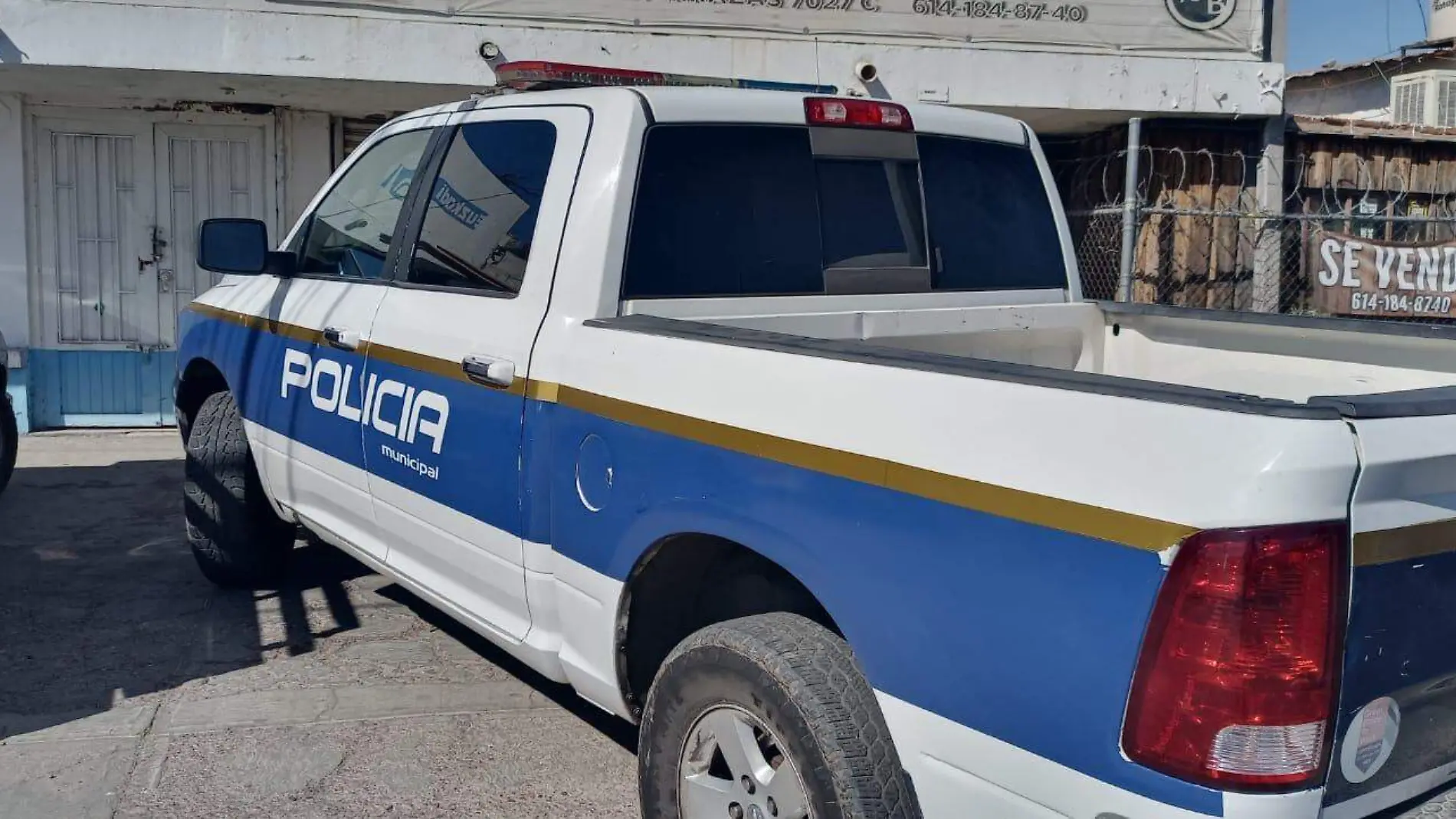 asalto a maderería policía 